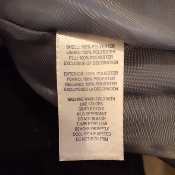 3-6 month snowsuit - Picture 3 of 4